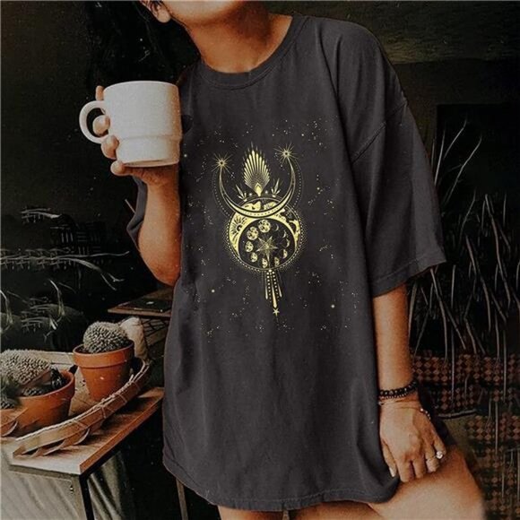 Boho Moon & Stars Graphic Printed Oversized T Shirt Vintage Short Sleeve Tee Top - Picture 1 of 7